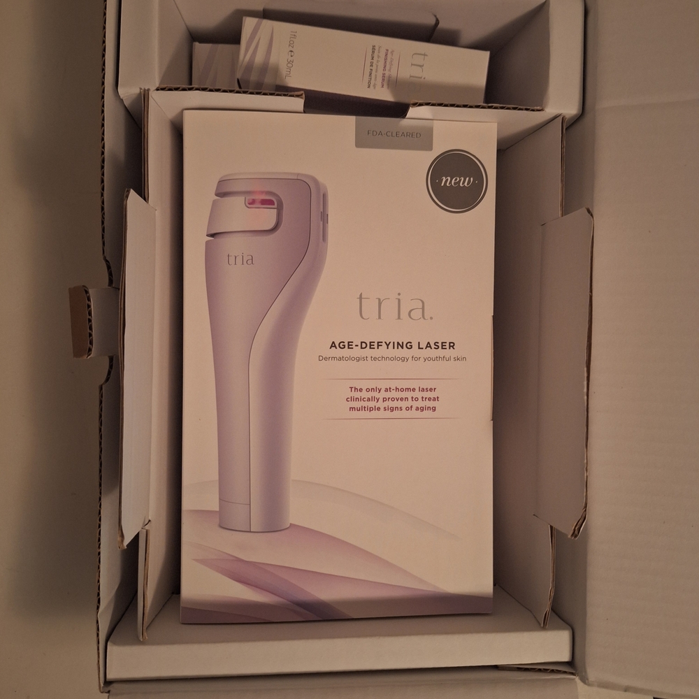 Age-Defying Laser - White